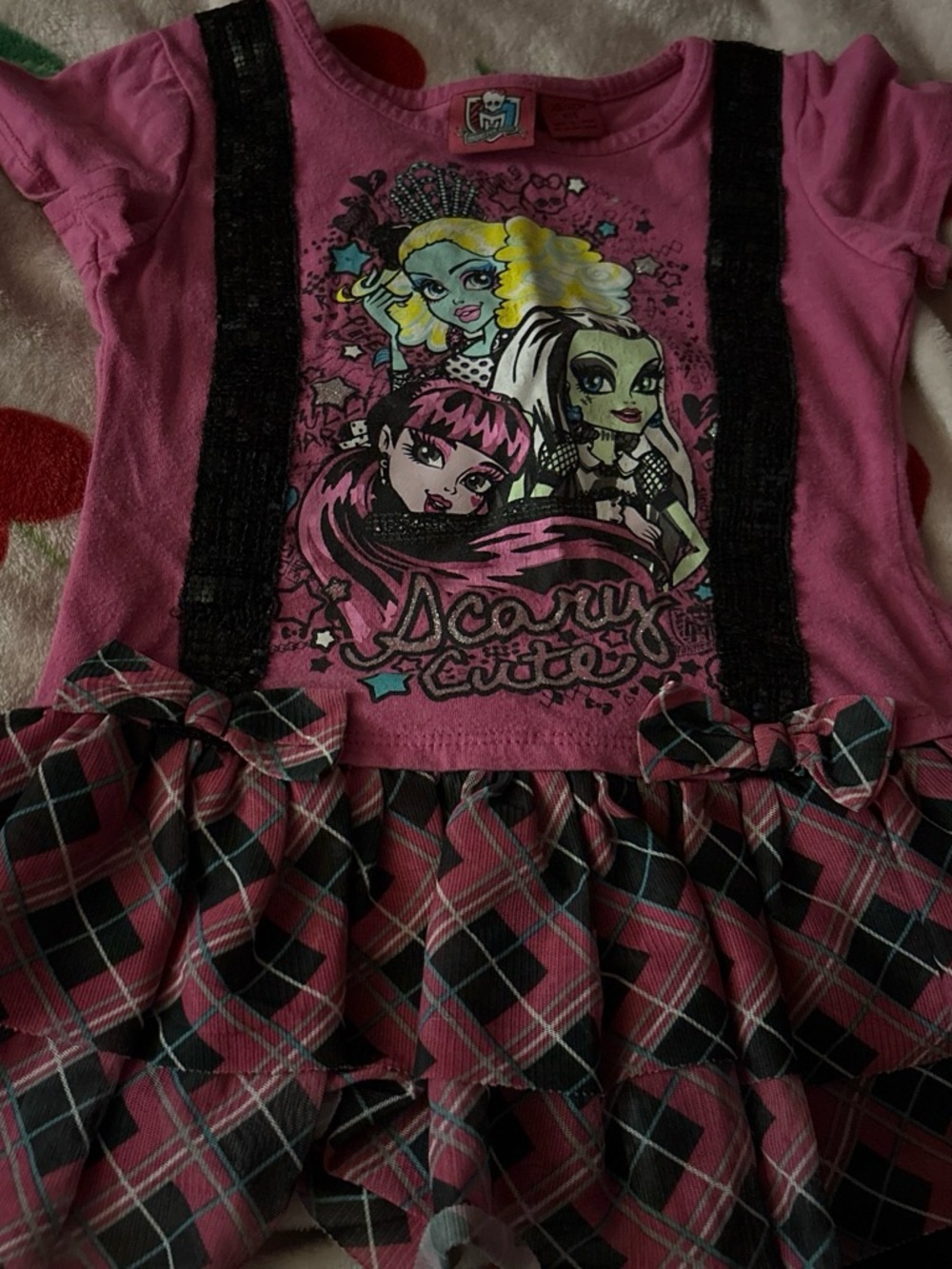 Monster High Pink Graphic shirt